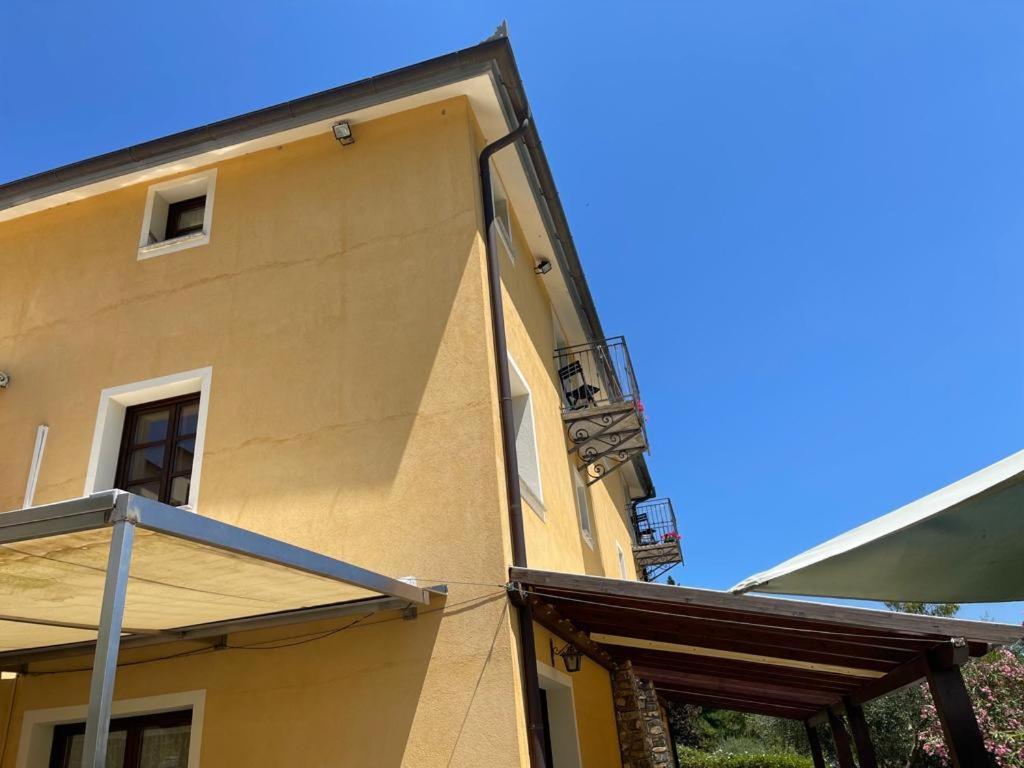 Agriturismo A Canonica การ์เลนดา ภายนอก รูปภาพ