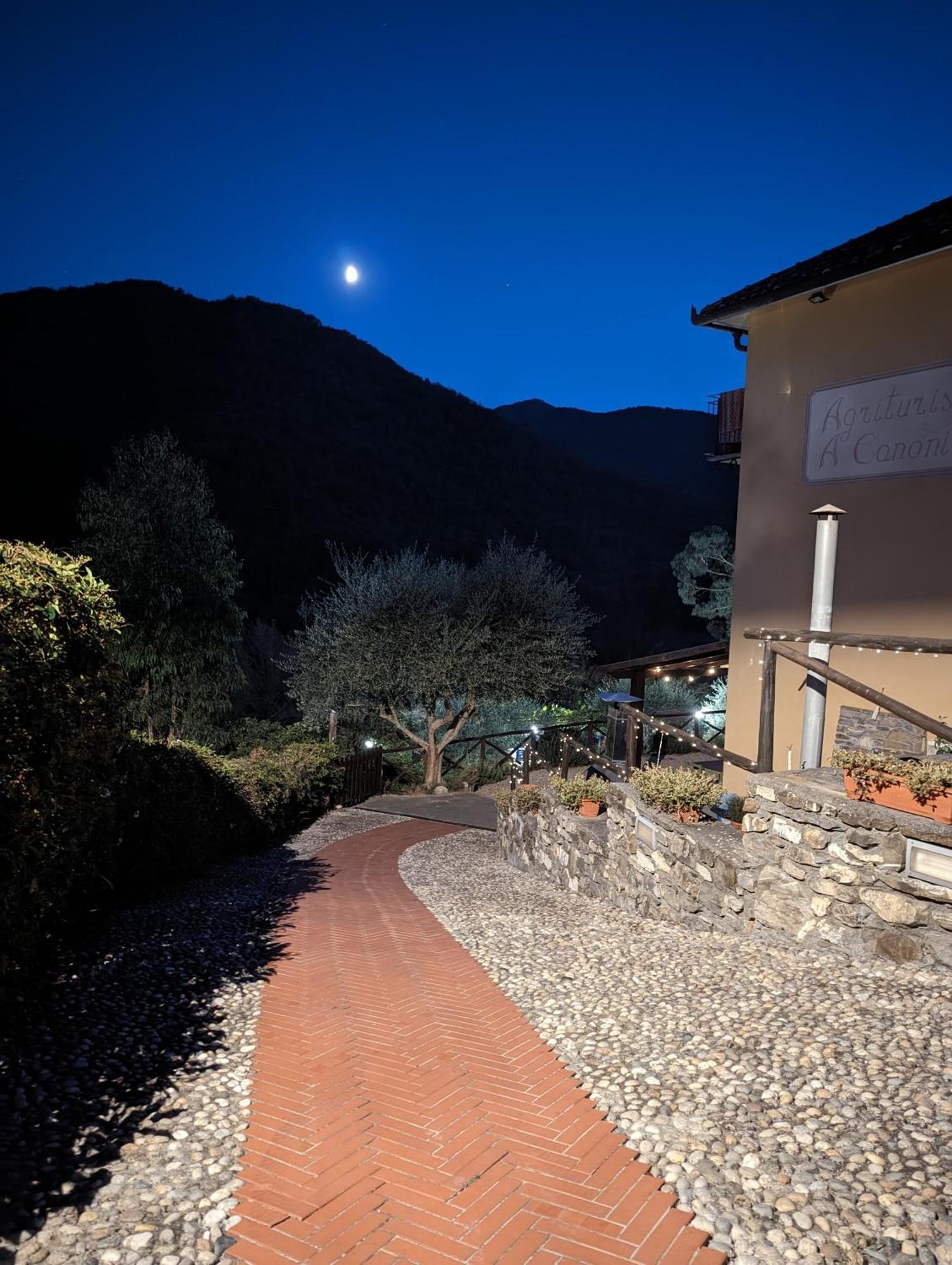 Agriturismo A Canonica การ์เลนดา ภายนอก รูปภาพ