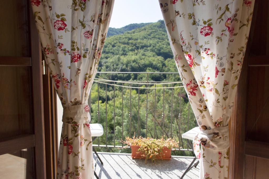 Agriturismo A Canonica การ์เลนดา ภายนอก รูปภาพ